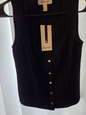 Nine West Black Button-Front Sleeveless Top